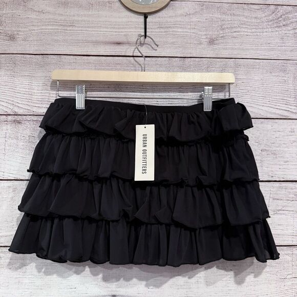 Urban Outfitters Out From Under Cammy Ruffle Black Micro Skort Large Flirty - Picture 3 of 7
